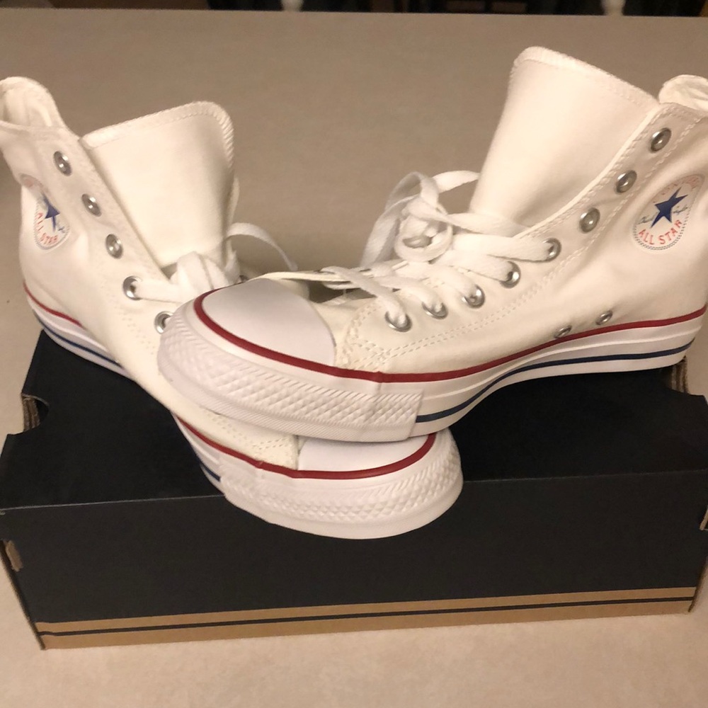 *Brand new* Size 10 White Chuck Taylors